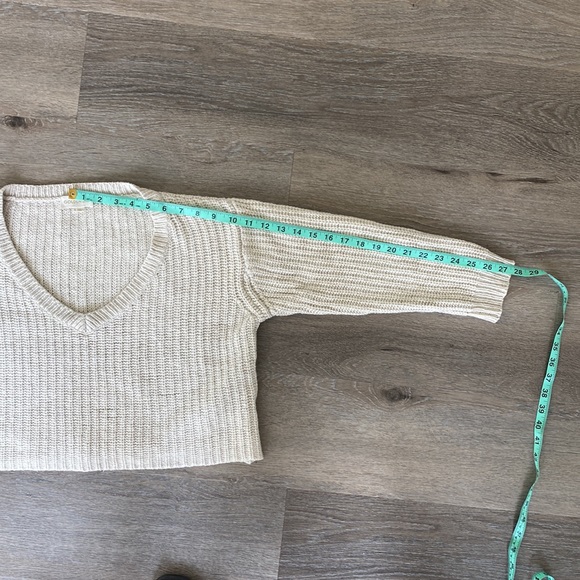 TNA Golden Cropped Knit Sweater - Picture 4 of 5